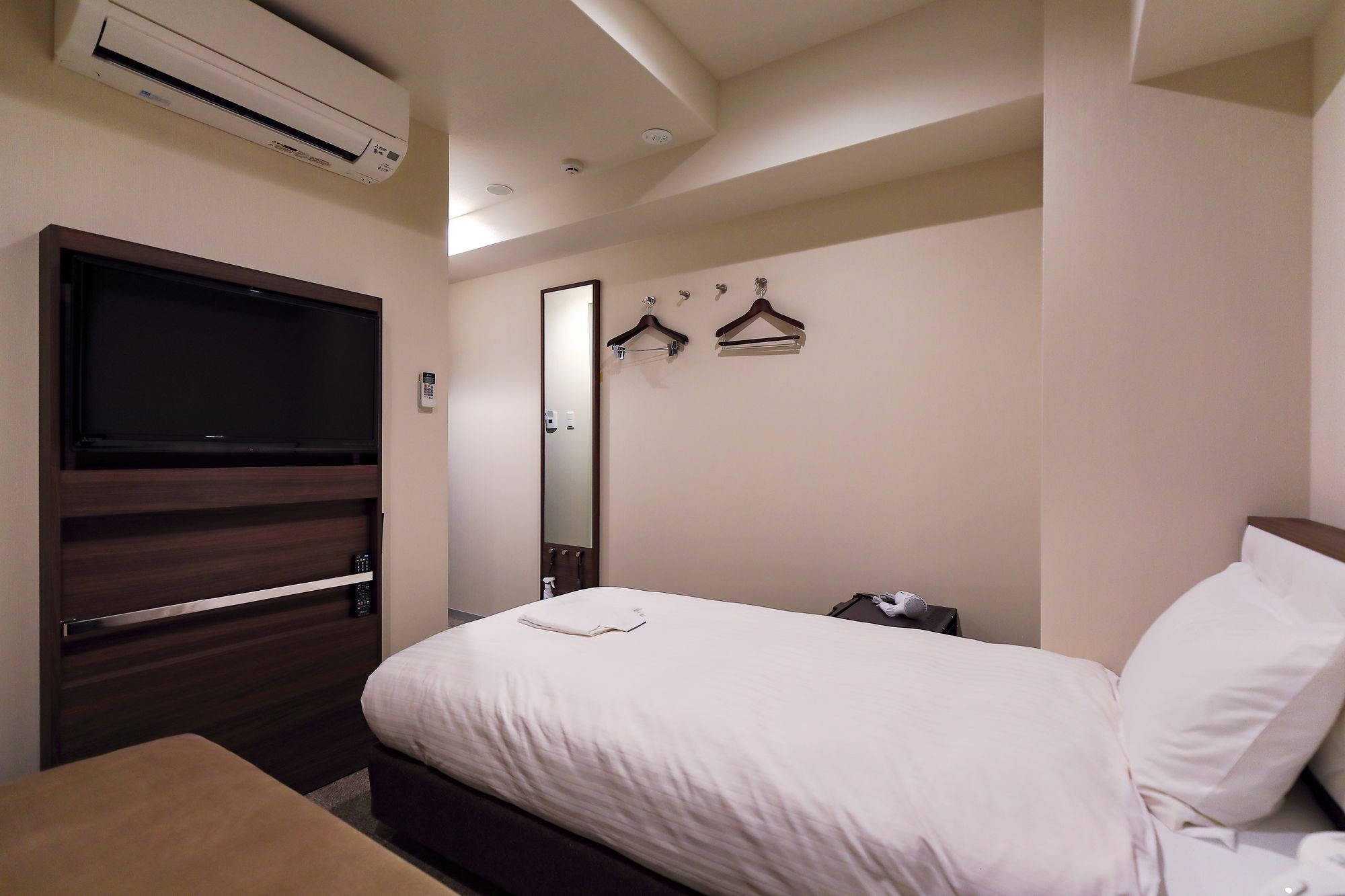 Welina Hotel Dotonbori Osaka Esterno foto